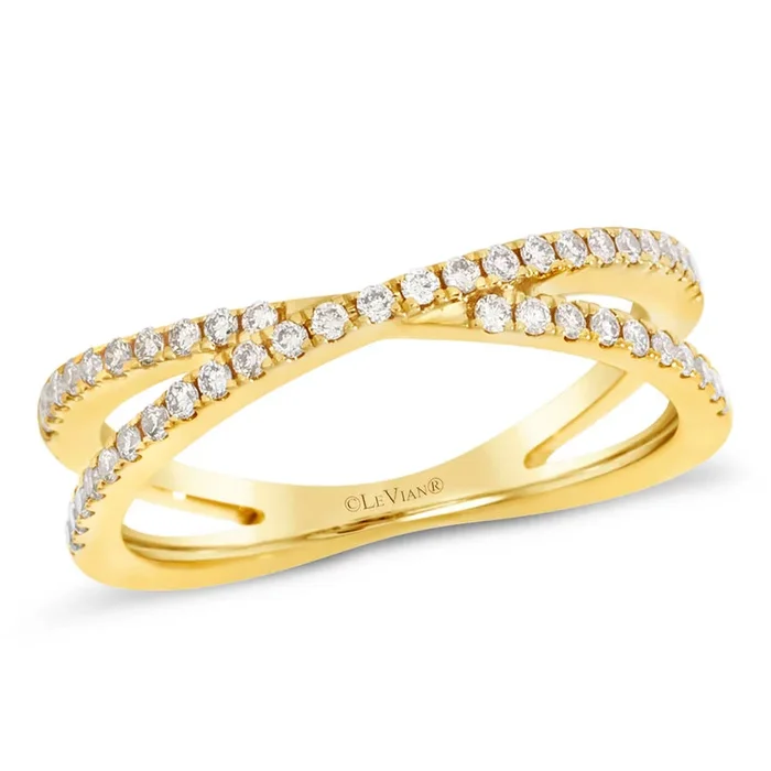 Le Vian Ring featuring Nude Diamonds set in 14K Yellow Gold