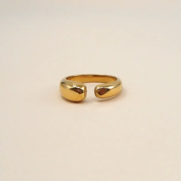 Leena Ring