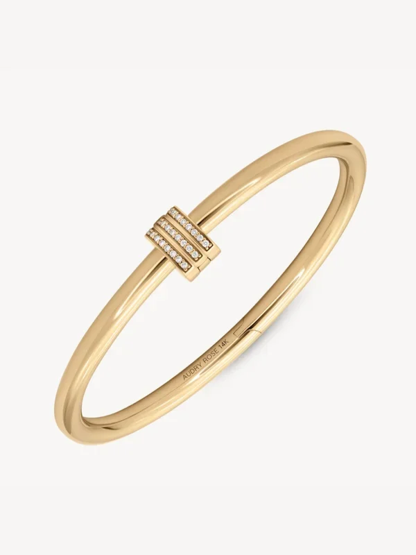 Luxe Latch Bracelet