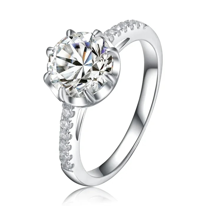 Manon Classic Solitaire Ring