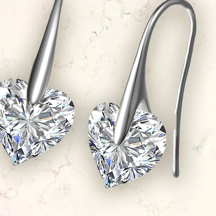 Marguerite Coeur Heart Earrings