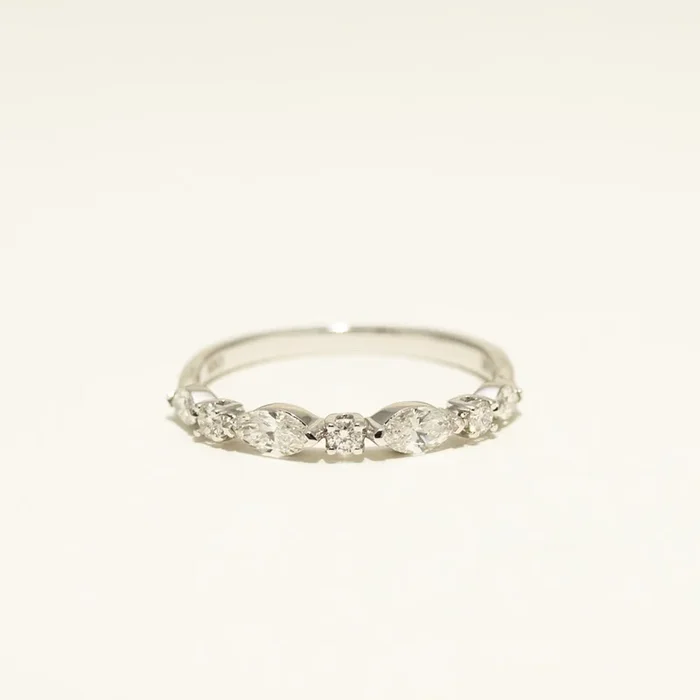 Marquise and Round Diamond Wedding Band in 14kt White Gold (1/2ct tw)