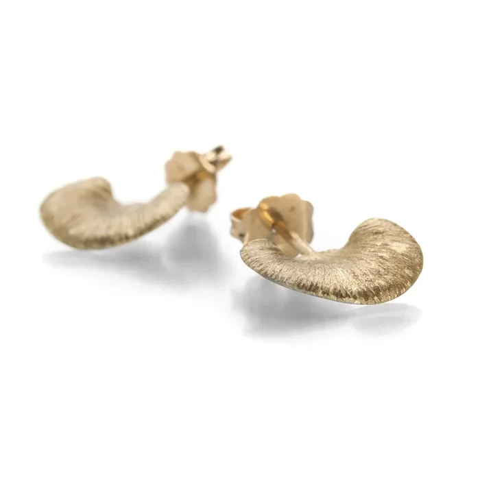 Medium Shelf Mushroom Studs