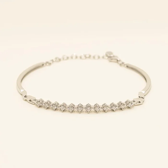 Memoire Essentials Diamond Bracelet in 18kt White Gold (1/3ct tw)