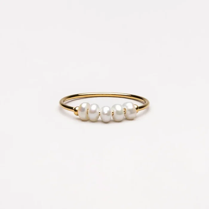 Mini Pearls Ring