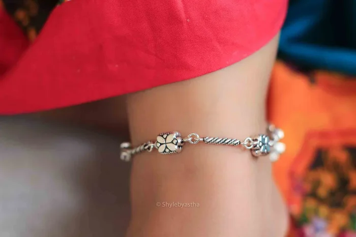 Mizoya Classic Leaf Art Anklet