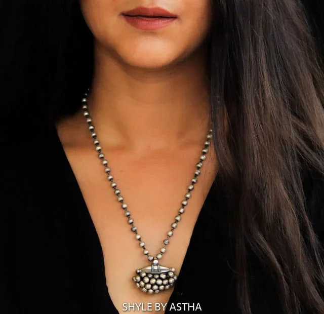 Moh Ghughri Cluster Ball Necklace