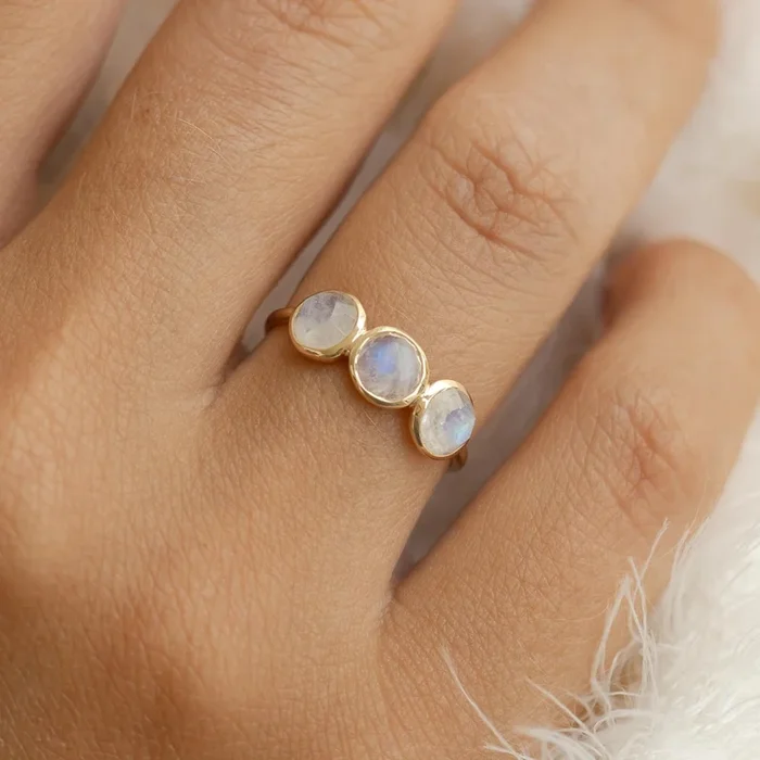 Moonstone Ring 14k Gold – Elisa