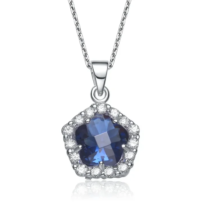 Noelle Floral Cluster Pendentif Necklace