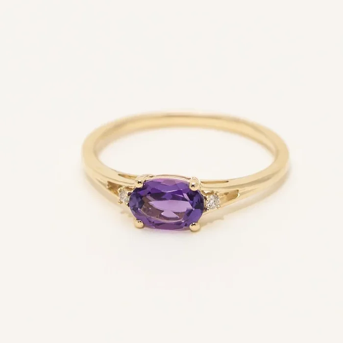 Oval Amethyst Ring in 10kt Yellow Gold with Diamonds (.02ct tw)