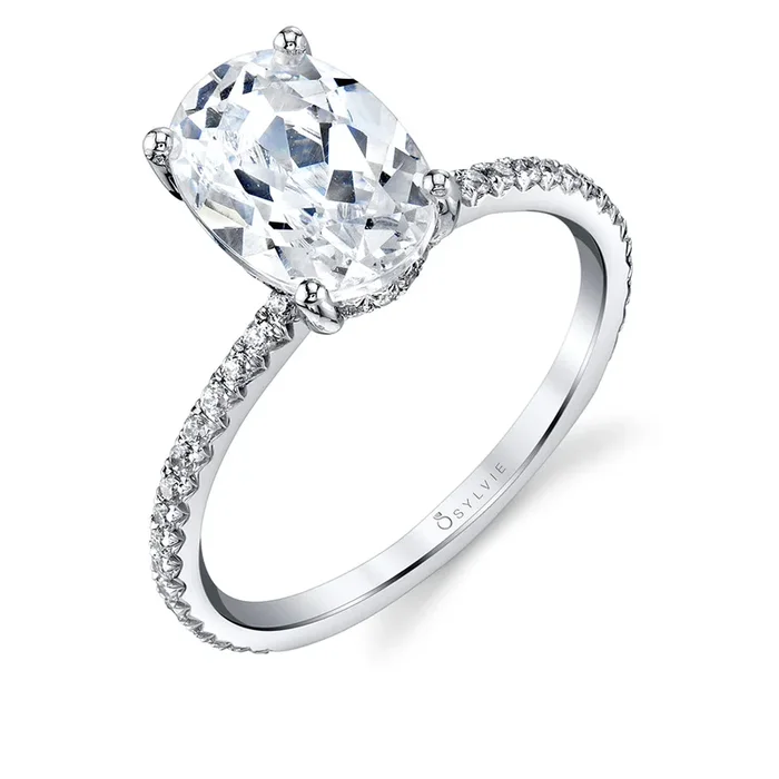 Oval Cut Classic Engagement Ring – Maryam