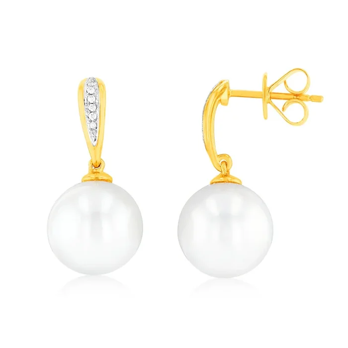 Pacific’ 9ct Yellow Gold White South Sea Pearl & Diamond Drop Earrings