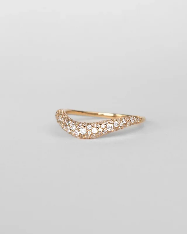 Pavé Flow Ring