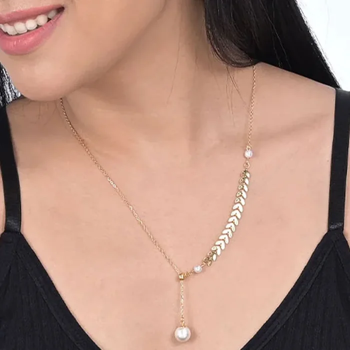 Pearl Fishtail Arrow Chain Necklace