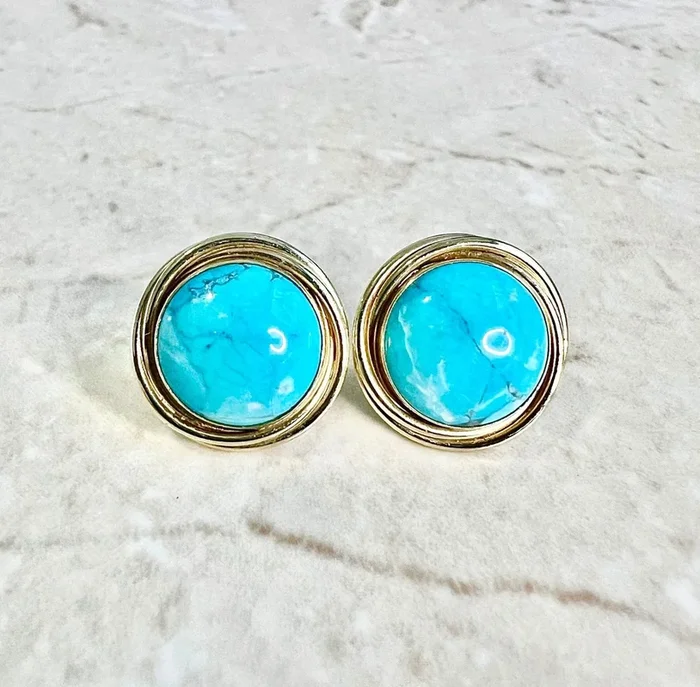 Pendientes de oro amarillo de 14 quilates con bisel de turquesa