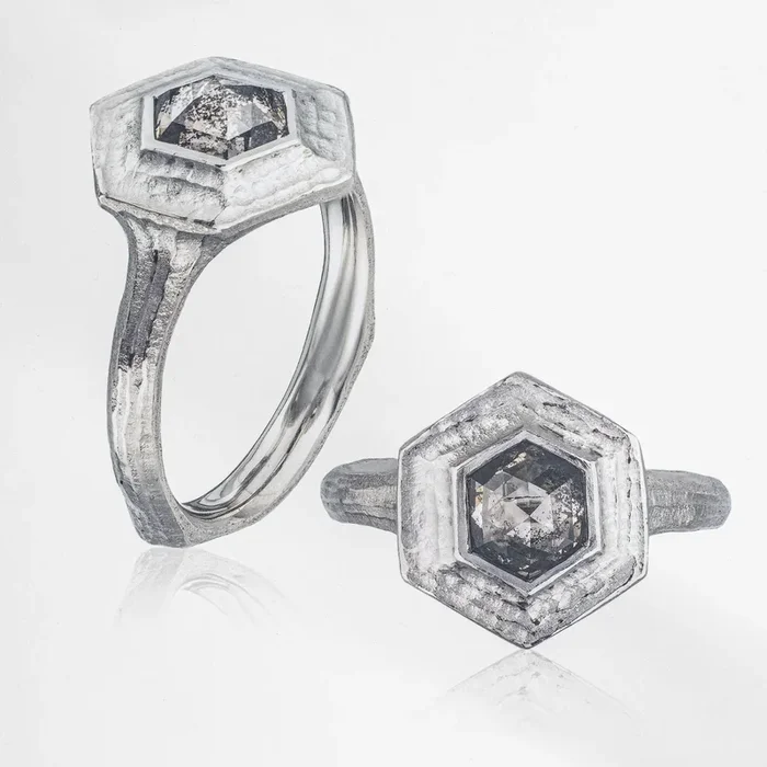 Platinum Innovation in Bridal Wear – 2019