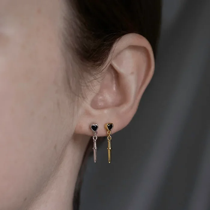 REIGN. Black Spinel Heart & Dagger Drop Earrings – Gold