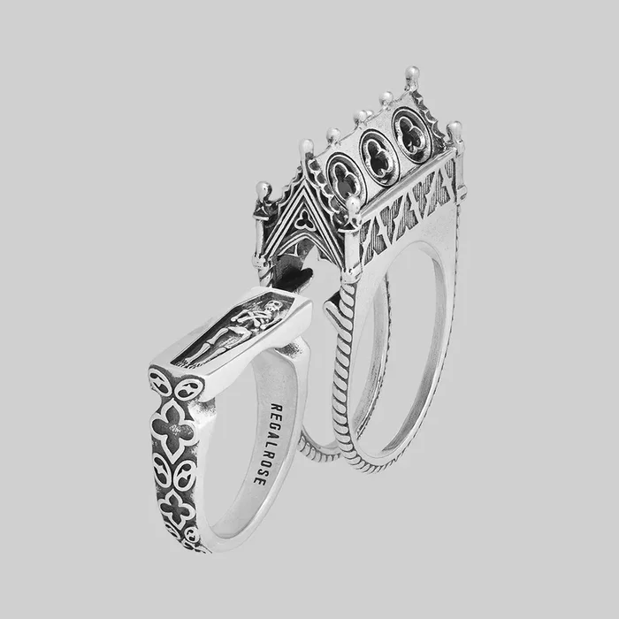 SACRARIUM. Secret Tomb Double Ring – Silver