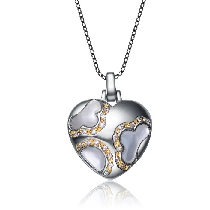 Simone Dainty Pearl Necklace