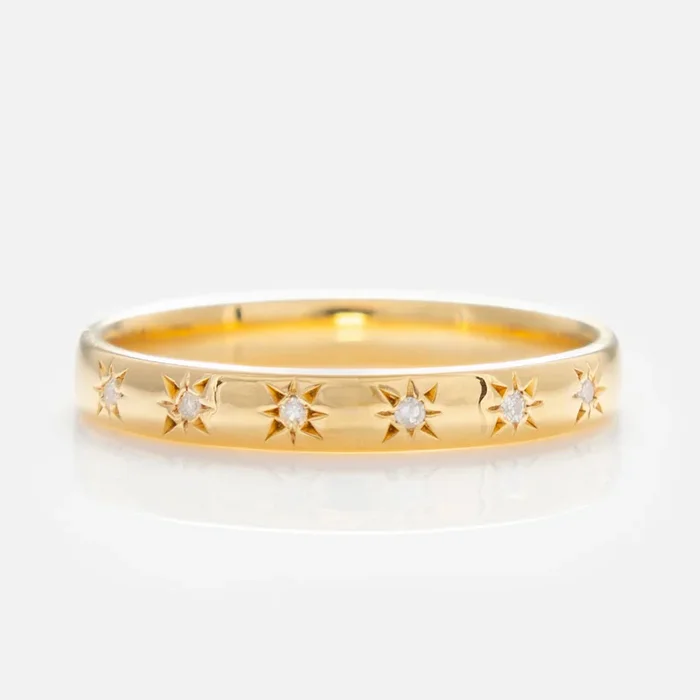 Simple Star Set Diamond Band