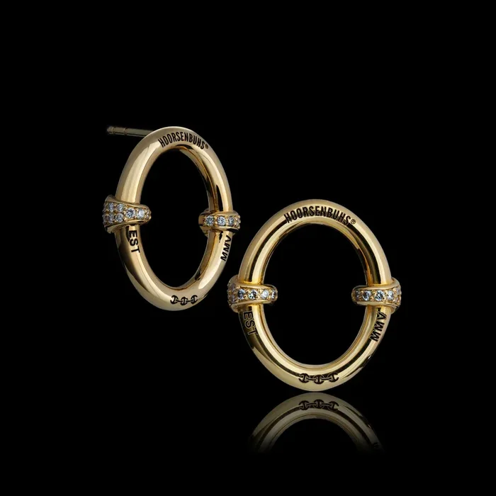 SMALL OVAAL EARRINGS WITH DIAMOND HITS