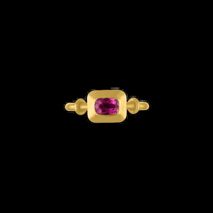 Small Ruby Cushion Capsa Ring