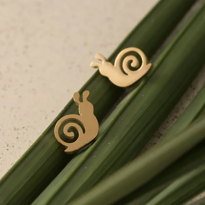 Snail Studs