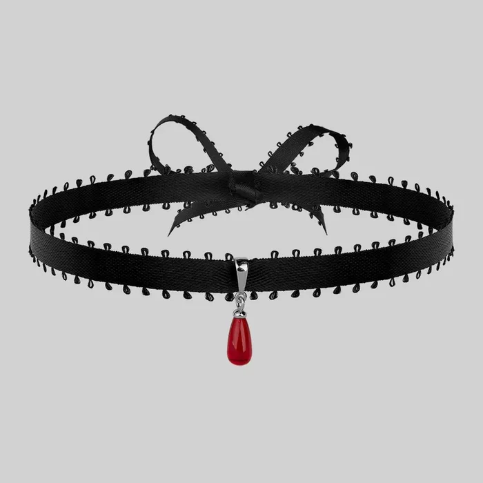SORROW. Red Glass Droplet Ribbon Choker – Silver