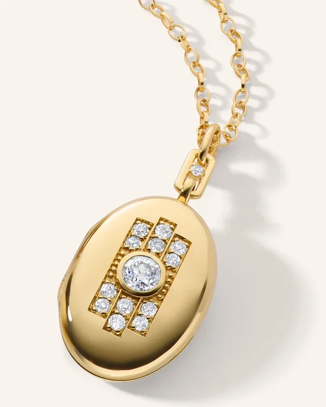 Special Edition Oval Locket with Vintage Diamonds