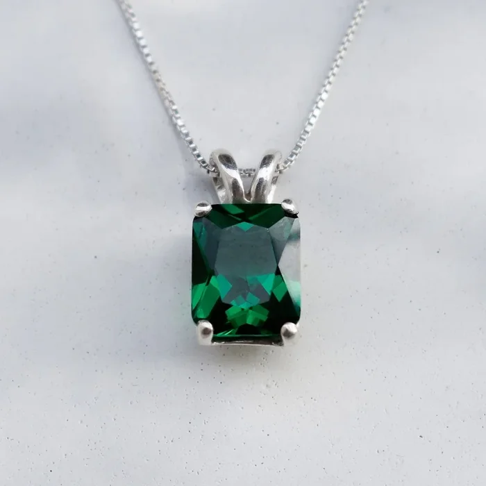 Square Emerald Necklace – Classic Square Pendant – Silver Green Necklace
