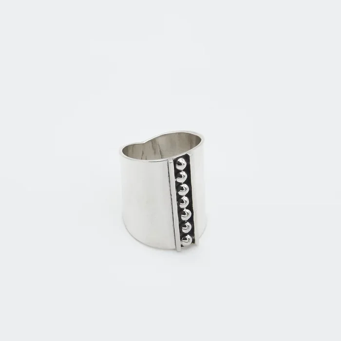 Tapered Sterling Silver Beaded Ring