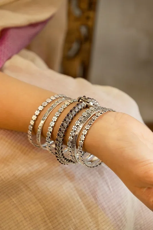 Tattva Classic Kada Intricate Bangle Set