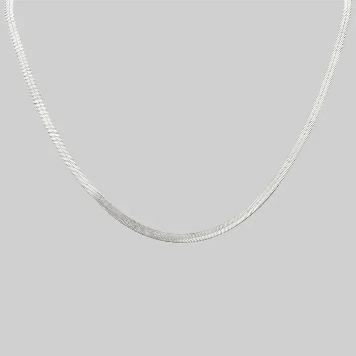 The Herringbone Chain – Silver