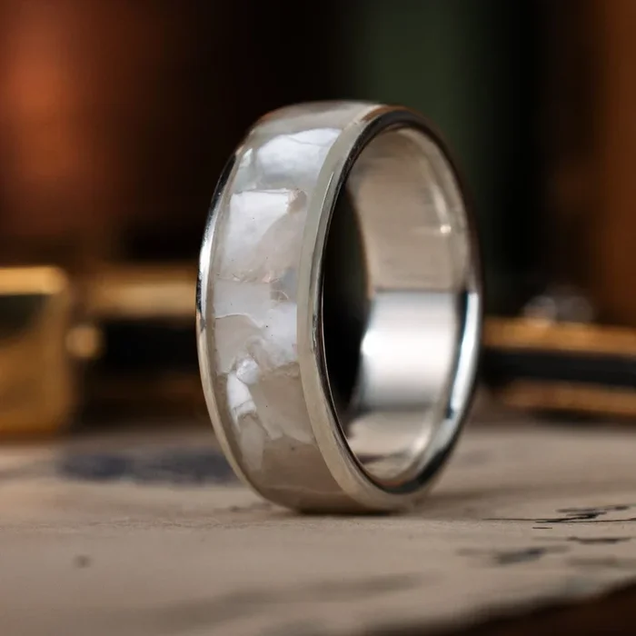 The Kelsey | Men’s Silver Wedding Band with Mother of Pearl Inlay