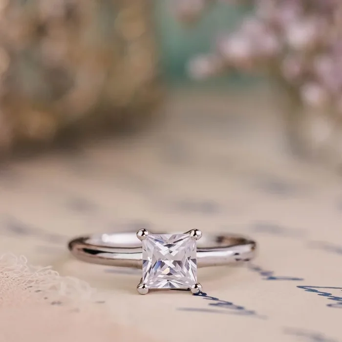 The Louisa – Solitaire Princess Cut Diamond Engagement Ring