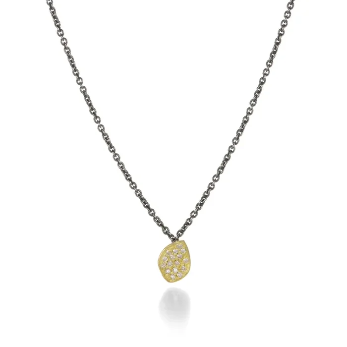 Tiny Leaf Necklace with 16 Diamonds
