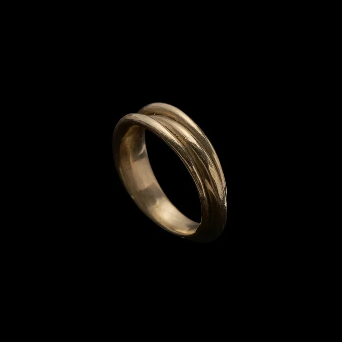Triple Twisted Band