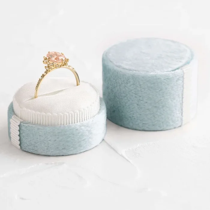 Velvet Ring Box – Sky