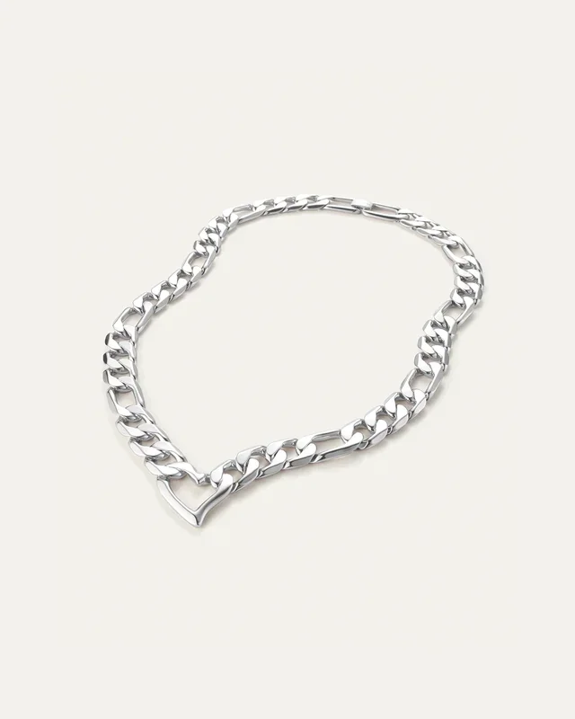 Vera Chain Necklace