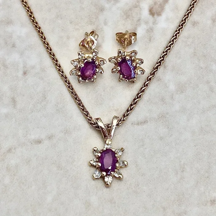 Vintage 14 Karat Yellow Gold Natural Ruby & Diamond Halo Pendant & Earrings Set