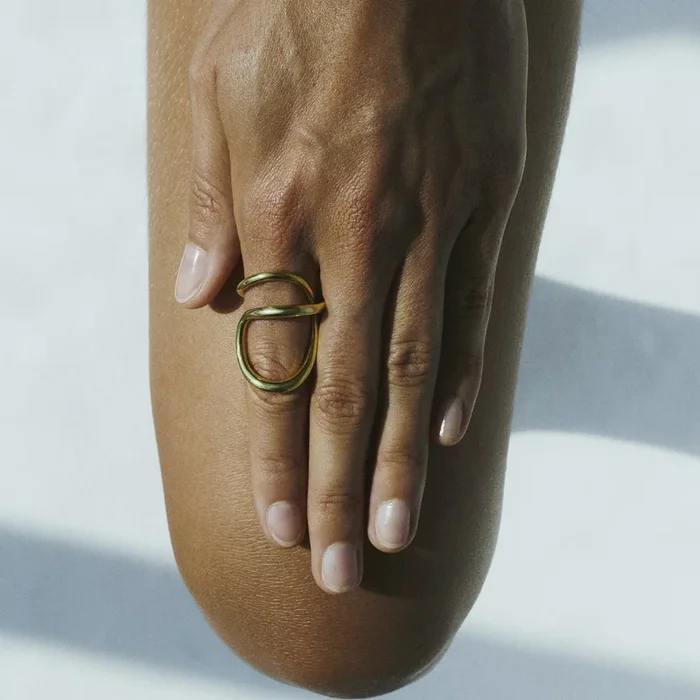 Vintage Loop Cross Ring