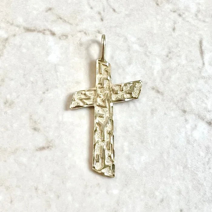 Vintage Textured 14 Karat Yellow Gold Cross Pendant