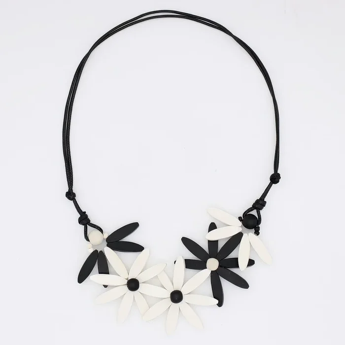 White Garland Nectar Statement Necklace