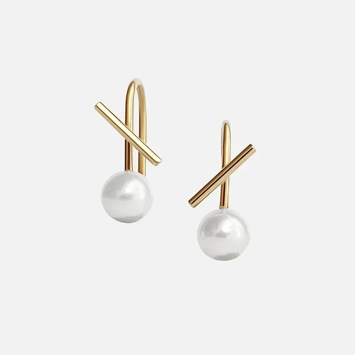 White Pearl Horizon Mini Thread Earring
