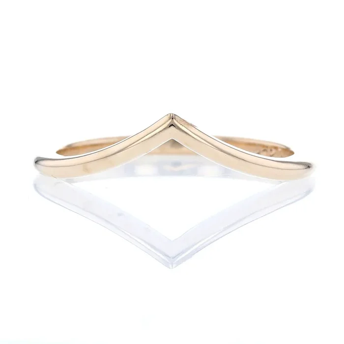 Yellow Gold Chevron Contour Band